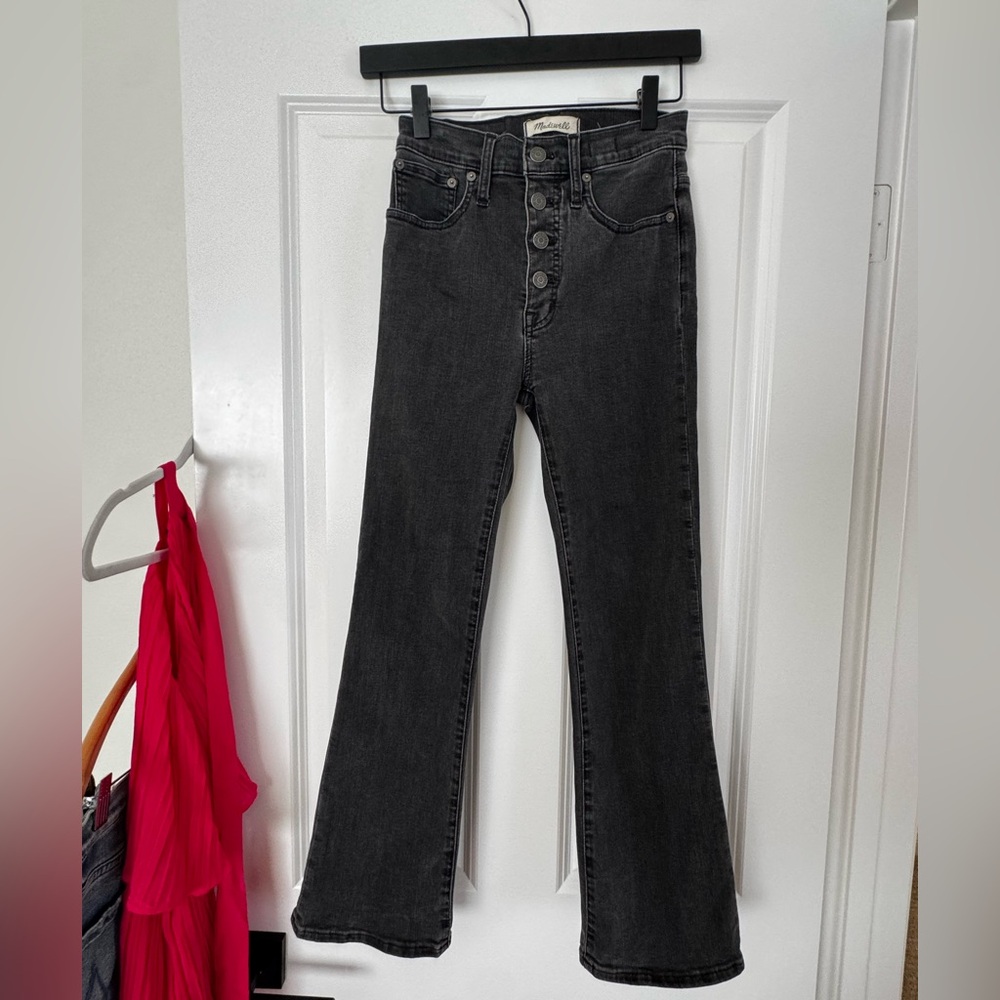 MADEWELL - Cali Demi-Boot Jeans in Bellspring Wash: Button-Front Edition